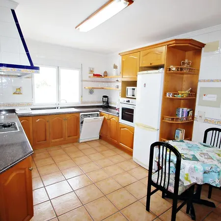 Angevic - A Delightful Located In The Town Of Villa